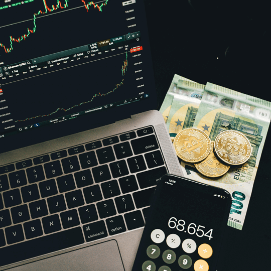 Oxelvian equipa de especialistas em investimento em criptografia